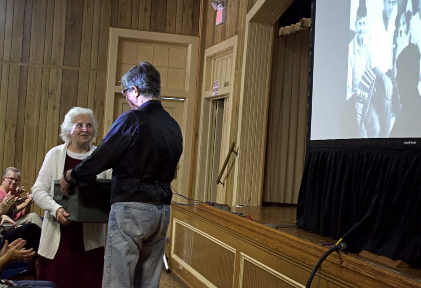 Traditional Songs of the Outer Banks - Tink Tillett